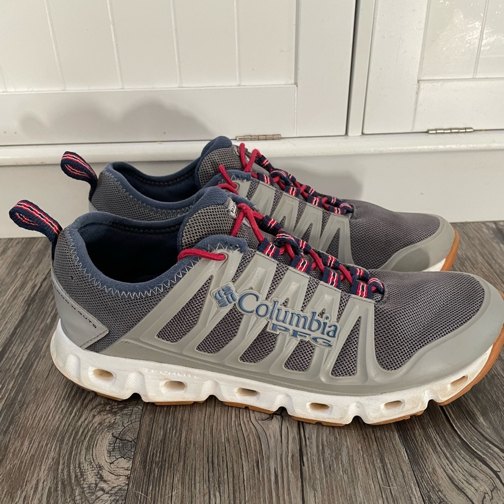 Columbia PFG Blood ’N Guts Men’s Fishing Shoes • Grey/Navy • Size 8.5